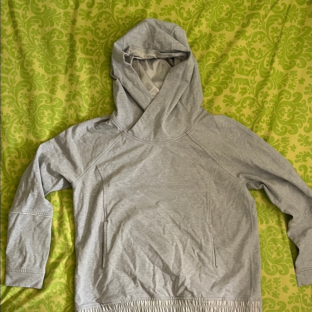 Lululemon Athletica Heather Gray Pullover